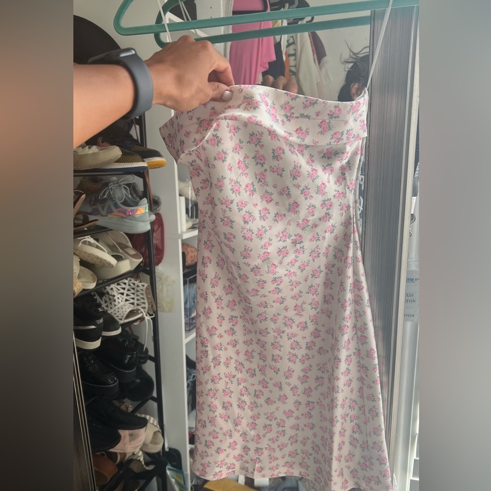 Worn twice & washed with care! Altar’d state, adorable  floral print dress!